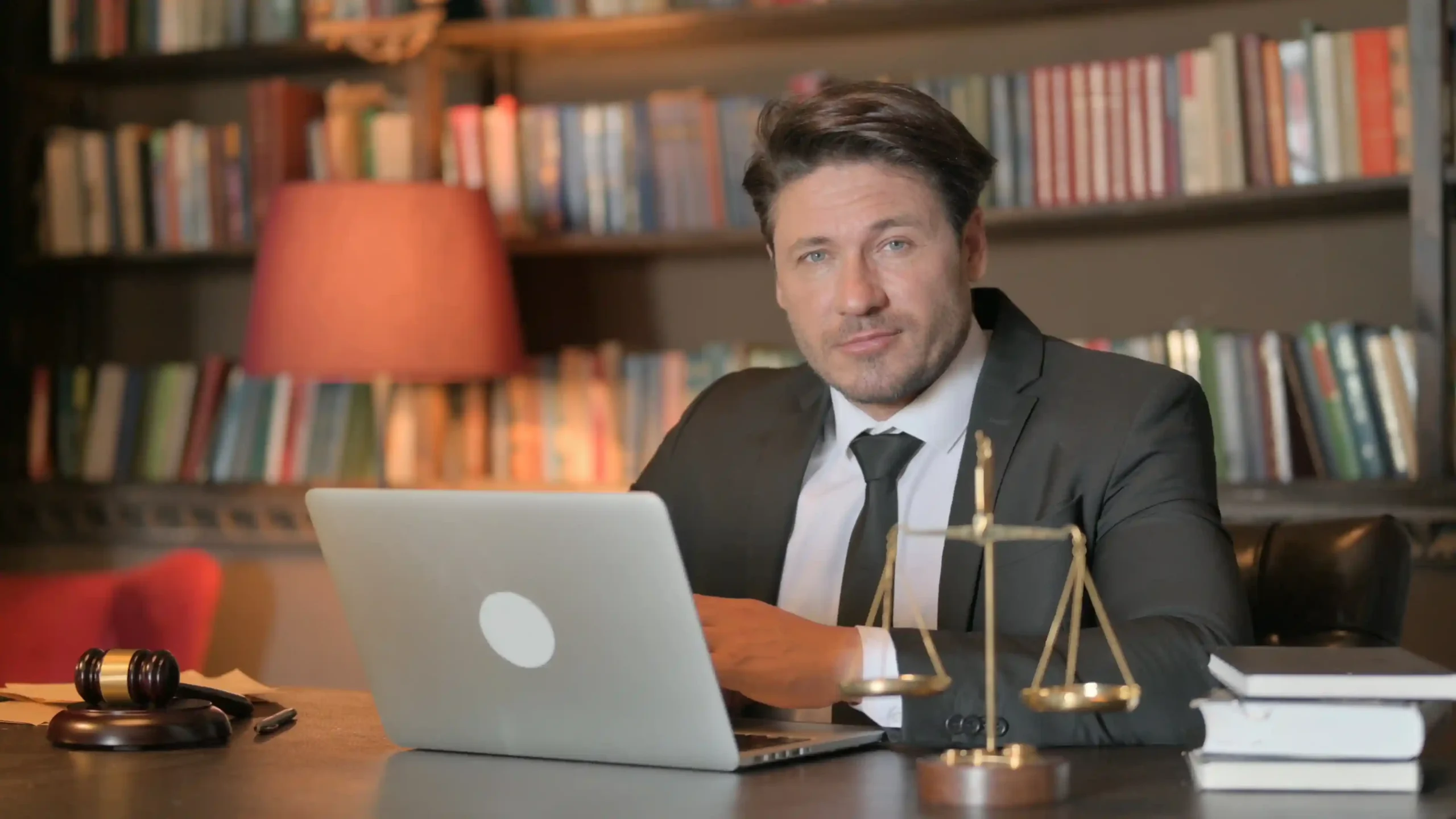 Google Ads vs Local Service Ads: Which Generates Better Leads for Law Firms?